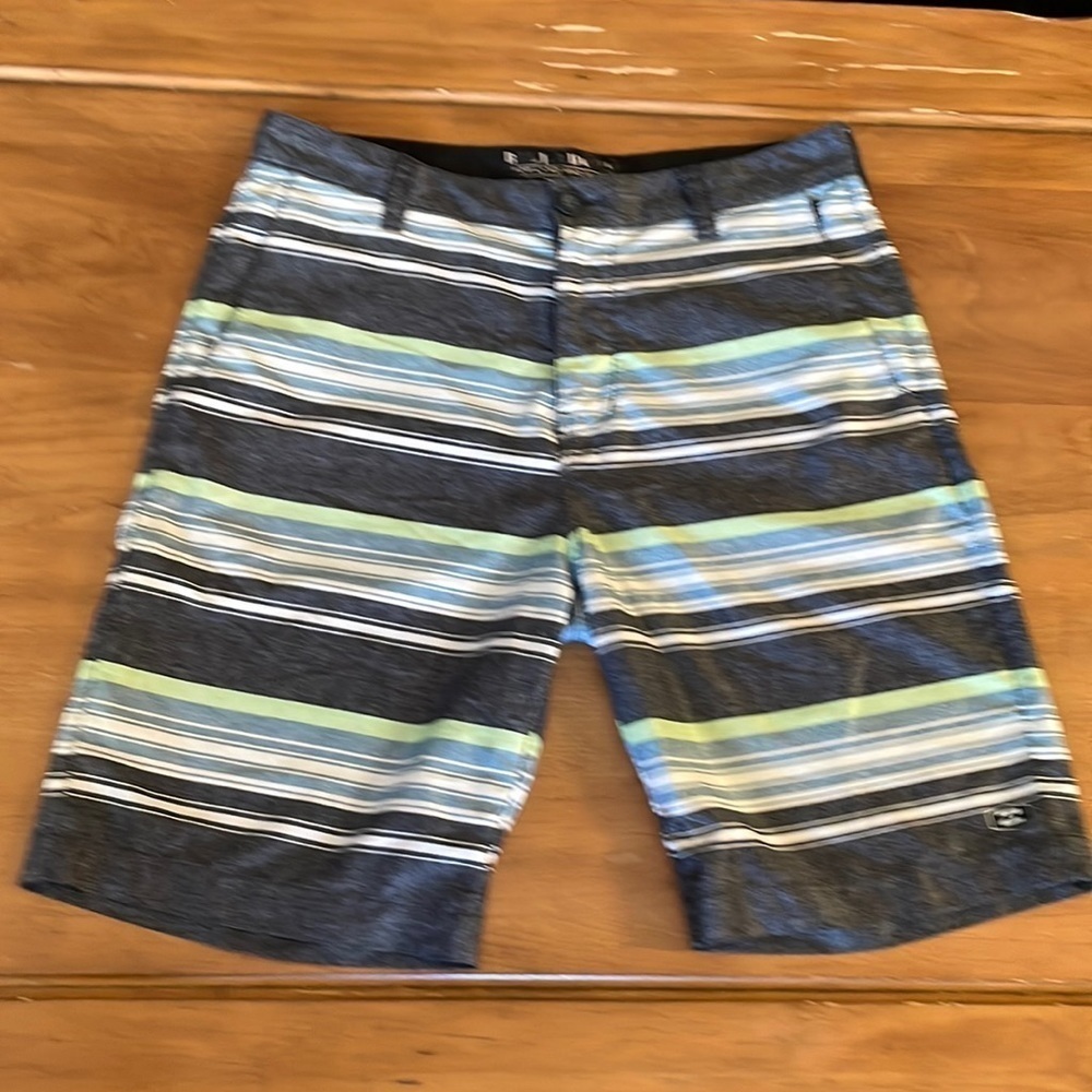 BILLABONG For Land and Water Platinum Board Shorts Size 30 - Picture 1 of 10